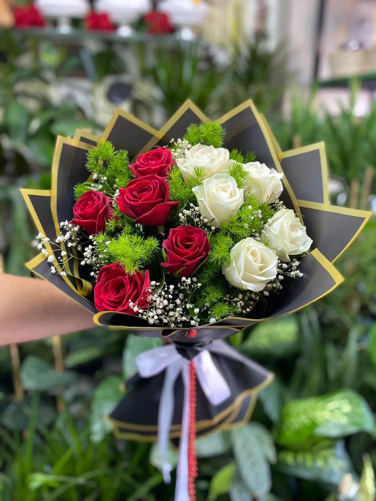 5’Kırmızı 5′ Beyaz Karışık Demetimiz