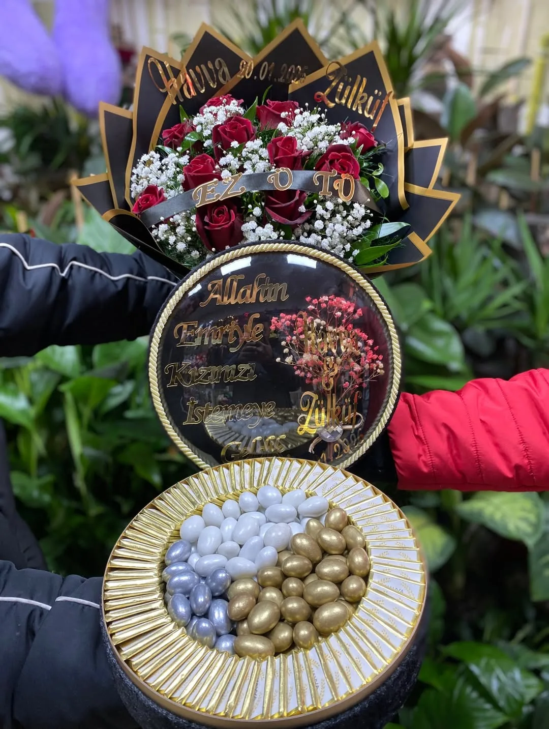 Canlı Gül ve Çikolata Kız İsteme