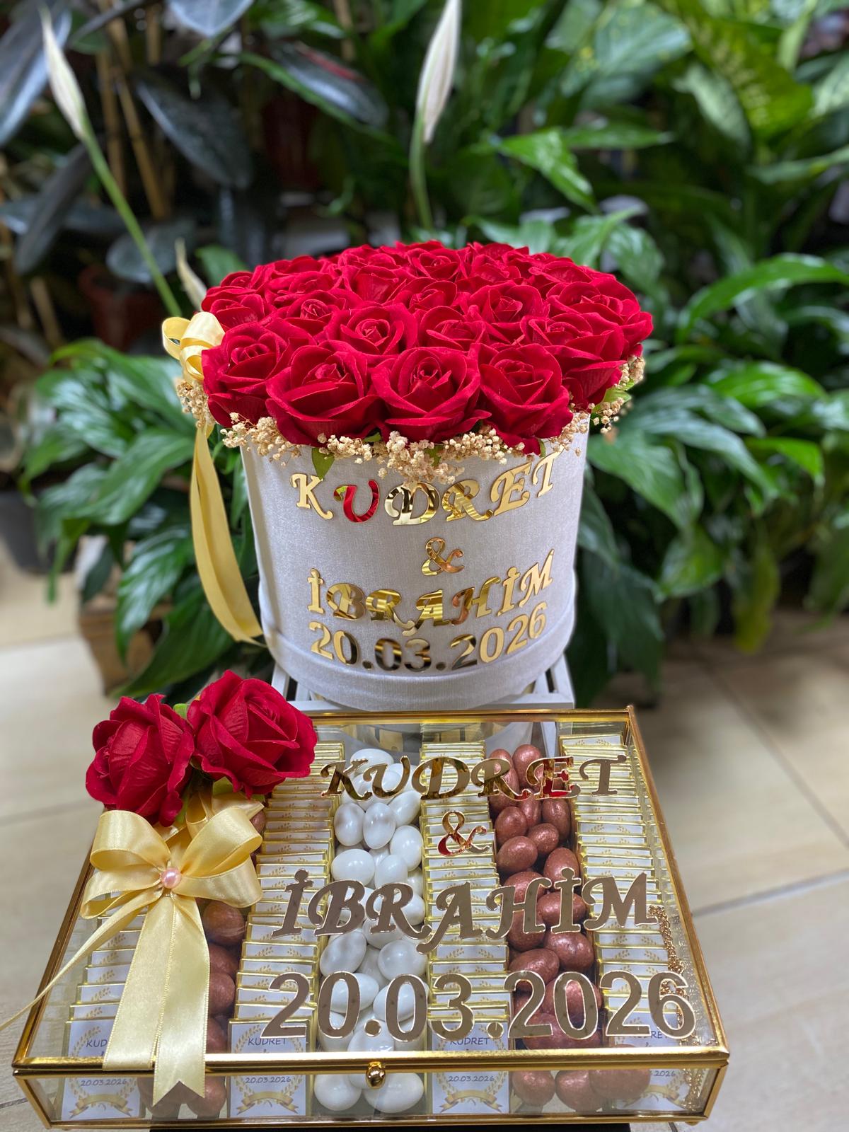 Yapay Gül Kız İsteme