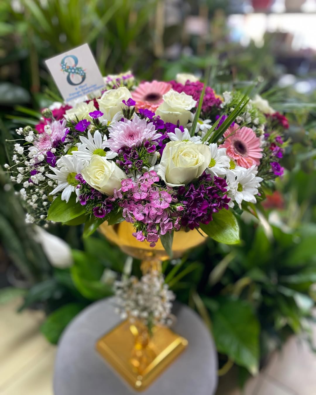 Karışık Papatya Gül Celbera Vazo Kupa